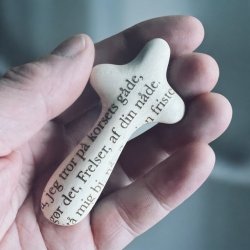 Krammekors #378 i lasergraveret lindetr